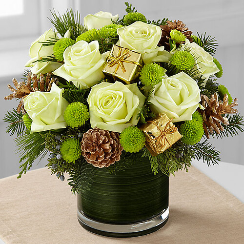 Season's Sparkle&amp;trade; Bouquet