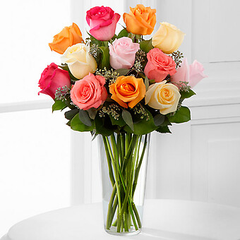 Graceful Grandeur&amp;trade; Rose Bouquet